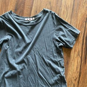 AMO S/S Tee